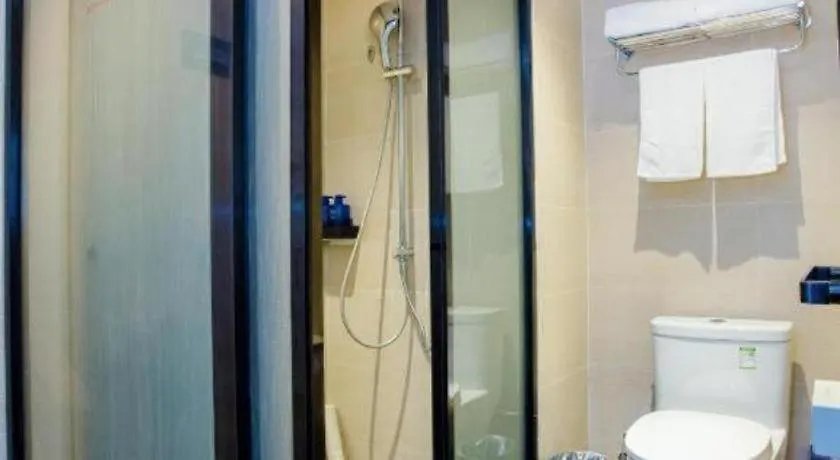 Hanting Premium Hotel Zhengzhou Jingbei Sixth Road 3*,