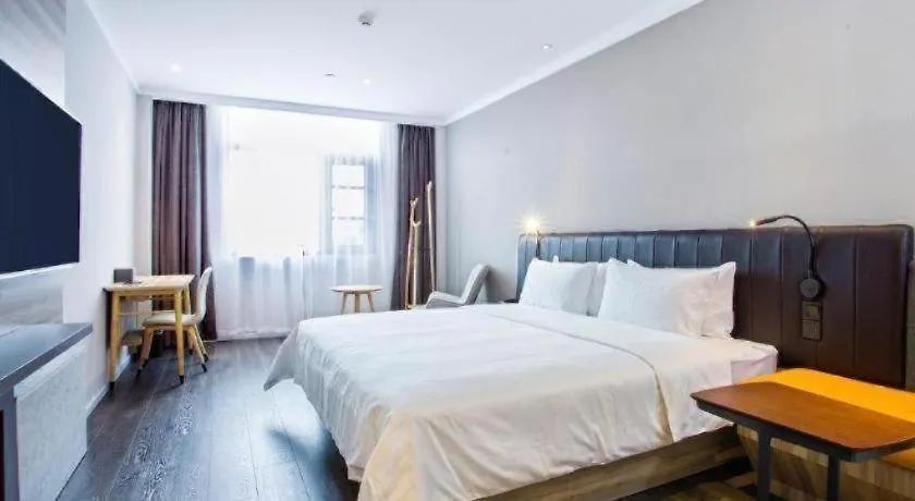 Hanting Premium Hotel Zhengzhou Jingbei Sixth Road 3*,